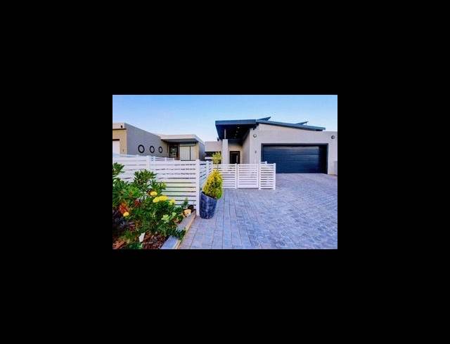 3 BEDROOM HOUSE FOR SALE IN PINNACLE POINT GOLF ESTATE
